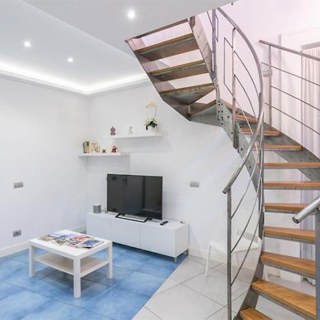 Rooftop Guesthouse Неаполь Екстер'єр фото